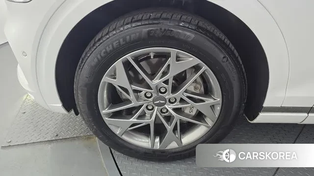 Genesis GV70 id 3675566 из Кореи 15