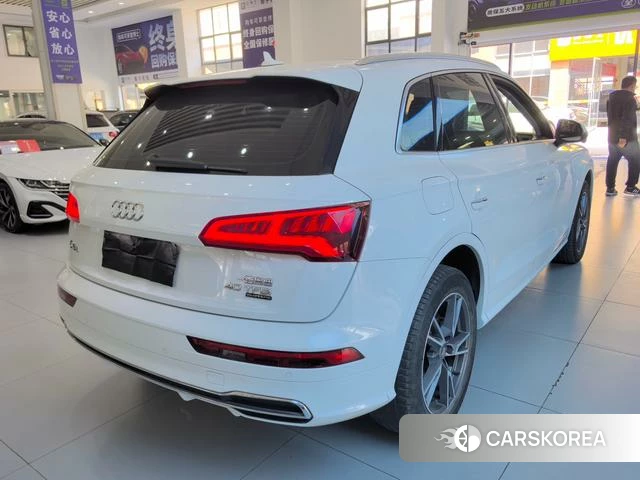Audi Q5L id 4257788 из Китая 7