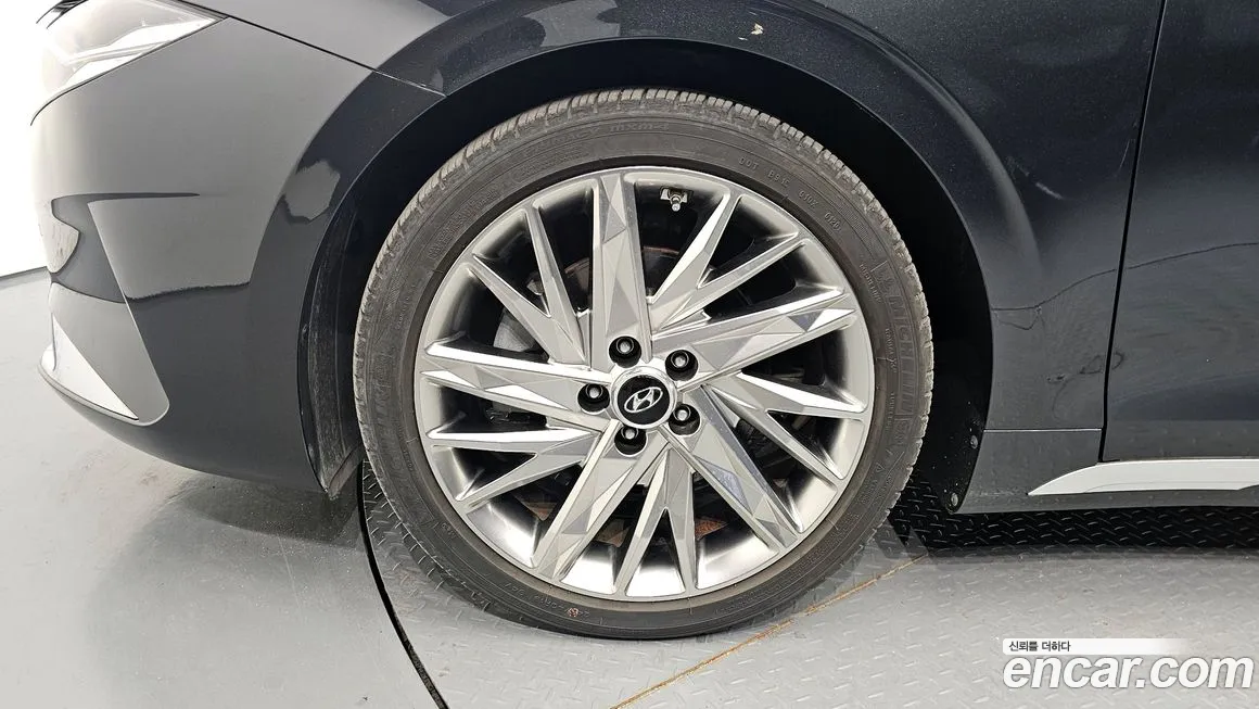 Hyundai The New Grandeur IG id 2109379 из Кореи 15