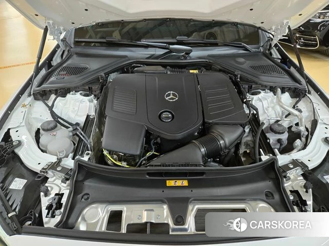 Mercedes-Benz E-Class W214 id 4279601 из Кореи 15