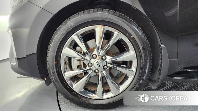 Kia The New Carnival id 4294969 из Кореи 15