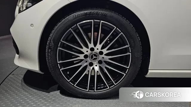 Mercedes-Benz C-Class W206 id 3614601 из Кореи 15