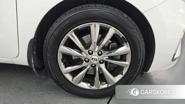 Kia The New Carnival id 4677941 из Кореи 25