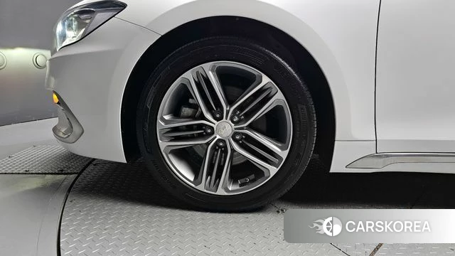 Hyundai Grandeur IG id 3911880 из Кореи 15