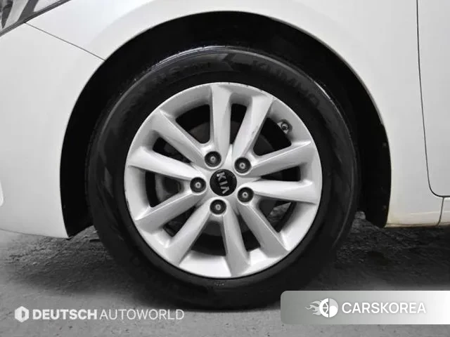 Kia The New K3 id 3574318 из Кореи 15