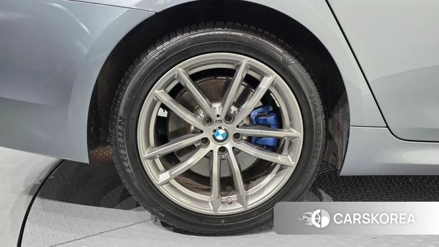 BMW 5 Series (G30) id 4311134 из Кореи 15