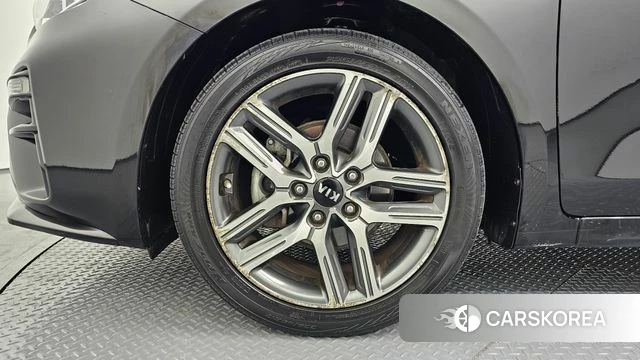 Kia Come New K3 id 3917042 из Кореи 15