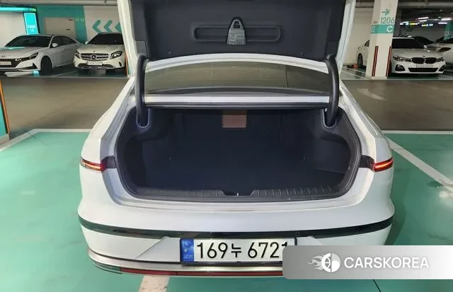 Hyundai Grandeur Hybrid (GN7) id 2998159 из Кореи 7