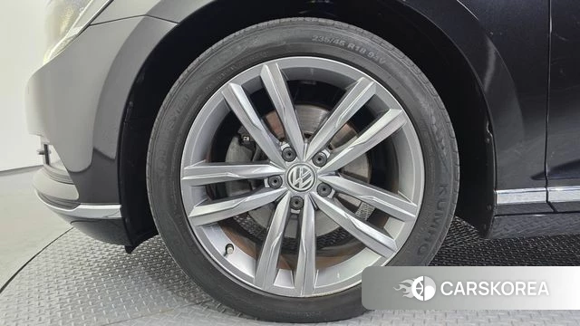 Volkswagen Passat GT (B8) id 3867501 из Кореи 15