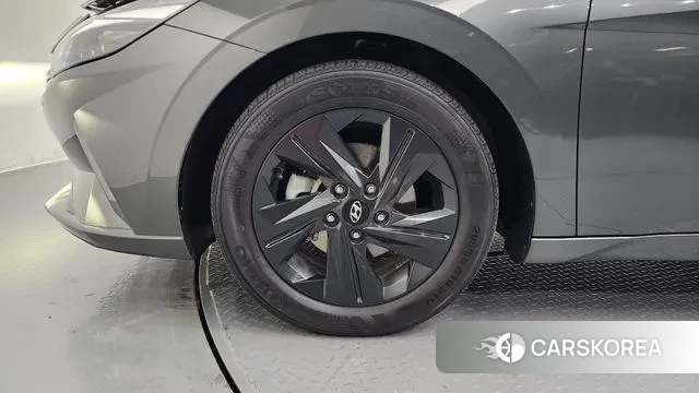 Hyundai Avante (CN7) id 3362290 из Кореи 15