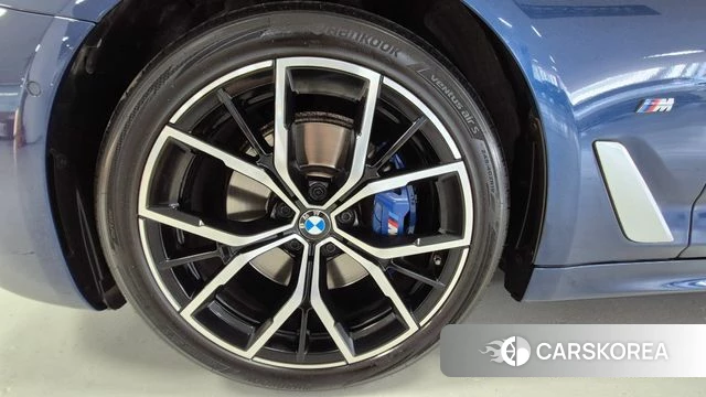 BMW 5 Series (G30) id 4446166 из Кореи 15