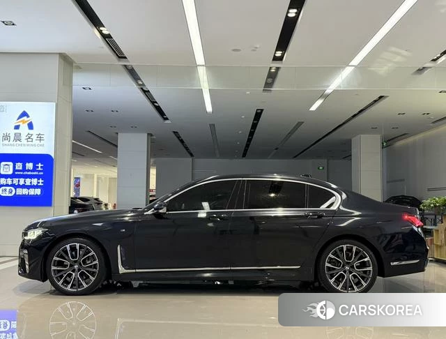 BMW 7 series id 4259262 из Китая 10