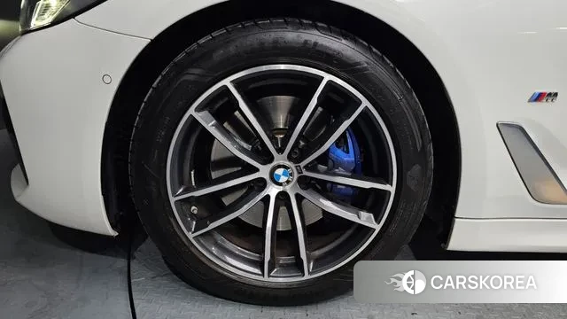 BMW 5 Series (G30) id 3415784 из Кореи 15