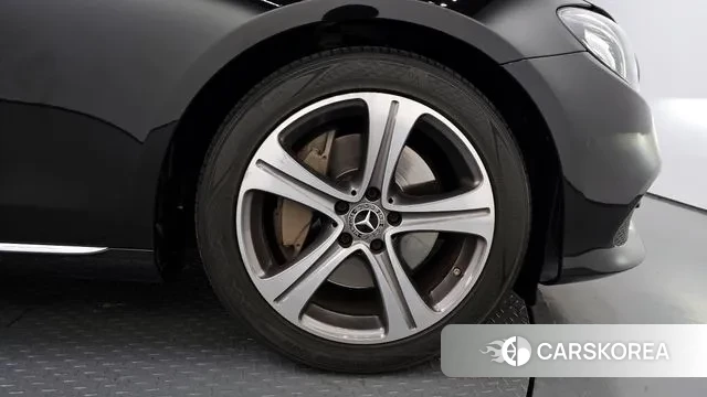Mercedes-Benz E-Class W213 id 3362846 из Кореи 15