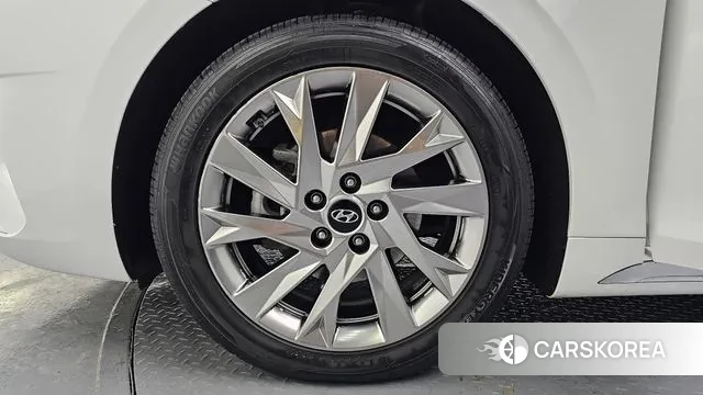 Hyundai The New Grandeur IG Hybrid id 3765630 из Кореи 15