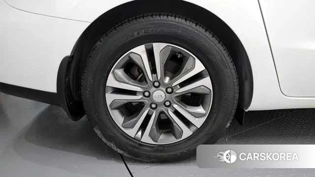 Kia The New Carnival id 3429073 из Кореи 15