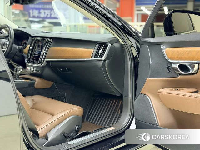 Volvo S90 2019 Черный из Китая, фото 5