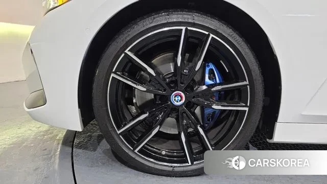 BMW 3 Series (G20) id 3571889 из Кореи 15