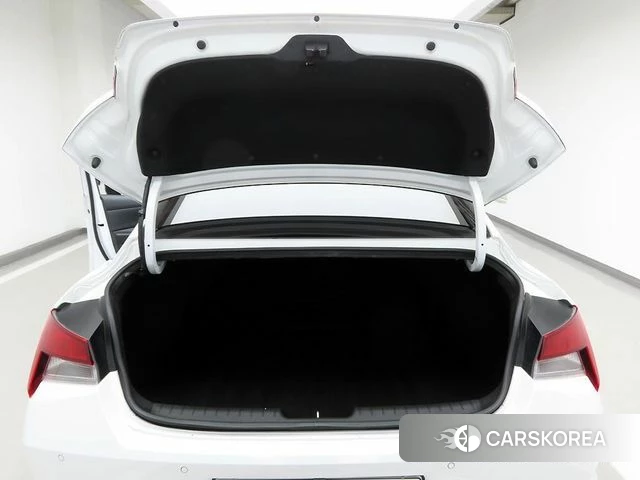 Hyundai Avante Hybrid (CN7) id 4528655 из Кореи 15