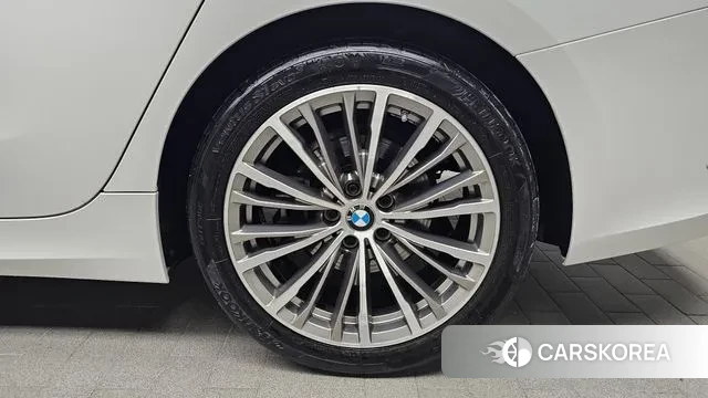 BMW 3 Series (G20) id 3438106 из Кореи 15