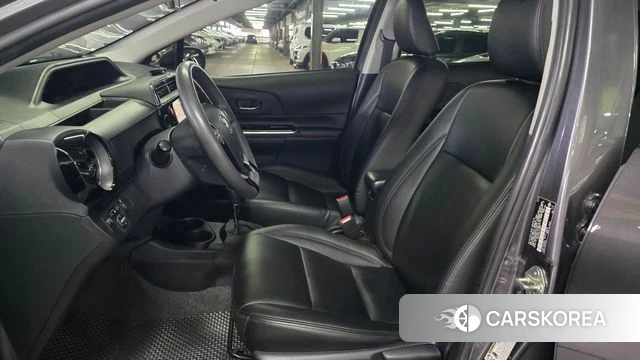 Toyota Prius C id 4746165 из Кореи 15