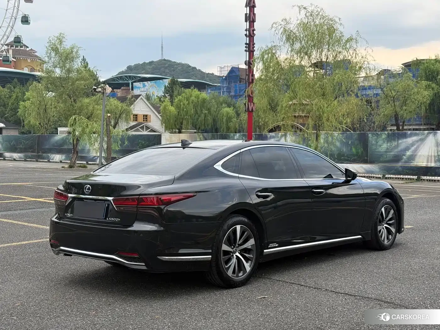 Lexus LS id 4686098 из Китая 13