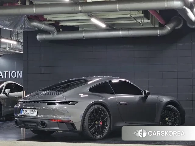 Porsche 911(992) id 3230284 из Кореи 15