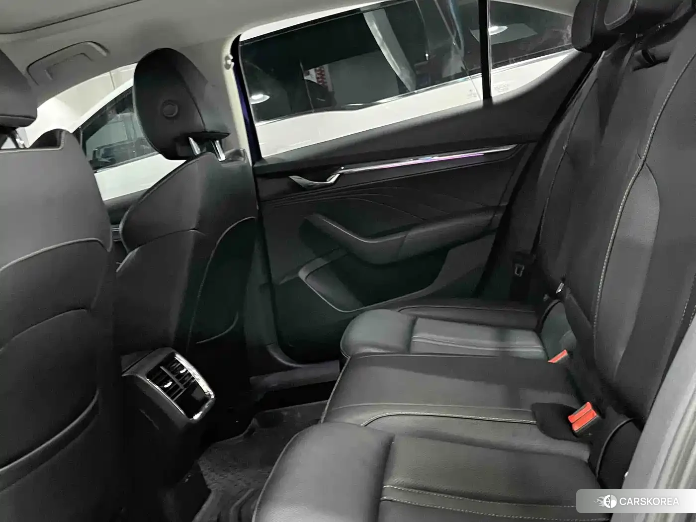 Skoda Octavia 2021 Черный из Китая, фото 5