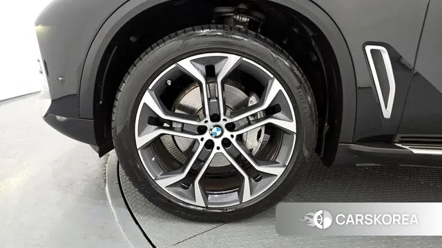 BMW X5 (G05) id 3596934 из Кореи 15