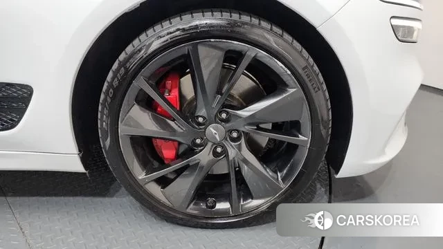 Genesis The New G70 id 3540163 из Кореи 15