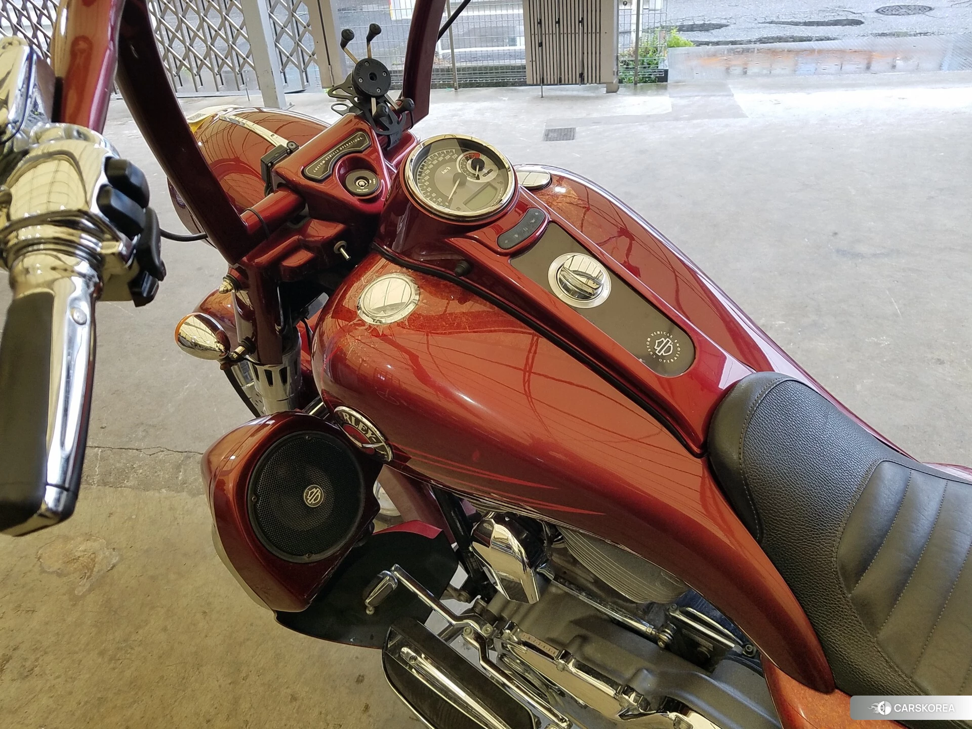 Проданный Harley-Davidson Road King Custom FLHRSE1800CVO 2013 из Японии, фото 4