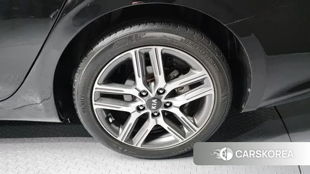 Kia Come New K3 id 3510144 из Кореи 15