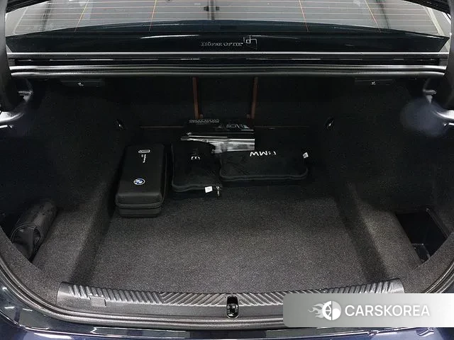 BMW 5 Series (G60) id 3404970 из Кореи 15