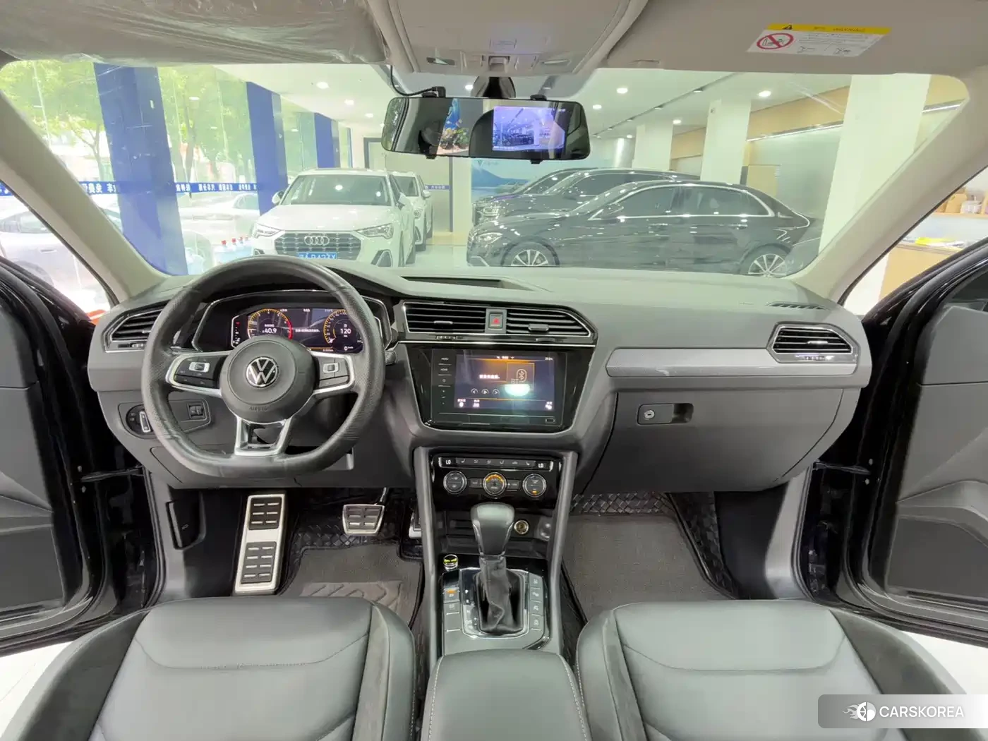 Volkswagen Tiguan L id 4628080 из Китая 11