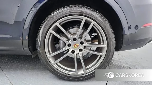 Porsche Cayenne (PO536) id 3759339 из Кореи 15