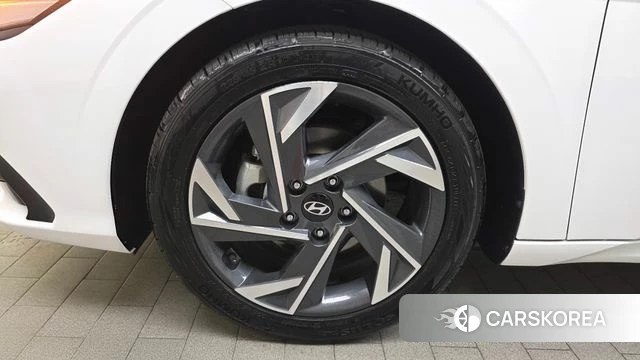 Hyundai The New Avante (CN7) id 3922319 из Кореи 15