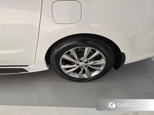 Kia The New Carnival id 3345134 из Кореи 15