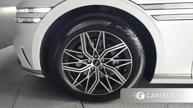 Genesis G90 (RS4) id 3763290 из Кореи 15