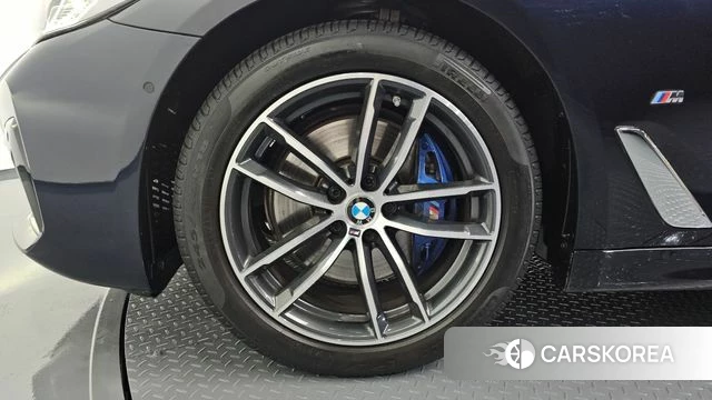 BMW 5 Series (G30) id 4480729 из Кореи 28