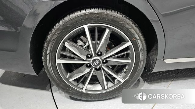 Hyundai The New Grandeur IG id 3915873 из Кореи 15