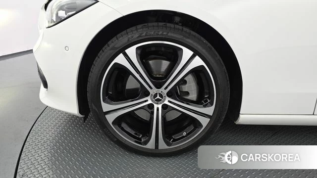 Mercedes-Benz C-Class W206 id 4880282 из Кореи 25