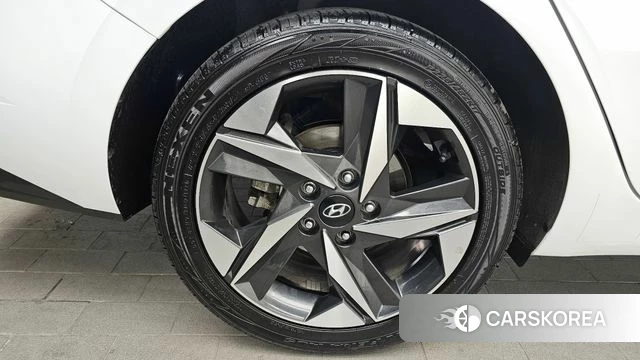 Hyundai Avante (CN7) id 3800300 из Кореи 15