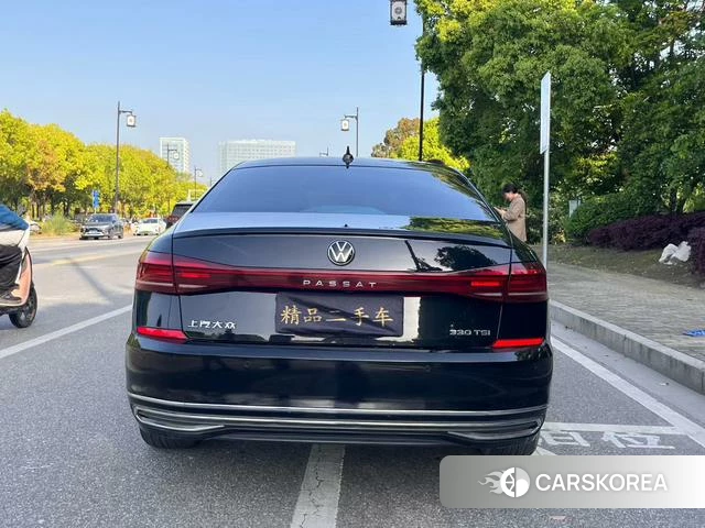 Volkswagen Passat 2023 Черный из Китая, фото 5