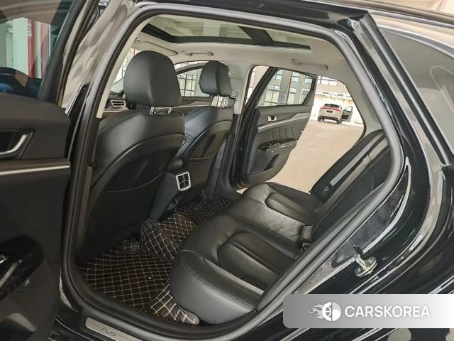Kia K5 2021 Черный из Китая, фото 5