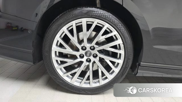 Audi A8 (D5) id 4303686 из Кореи 29