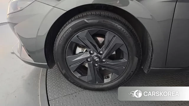 Hyundai Avante (CN7) id 3437990 из Кореи 15