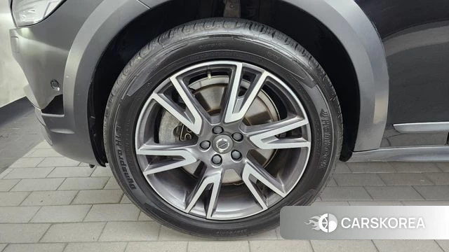 Volvo V90 Cross-Country id 4477220 из Кореи 15
