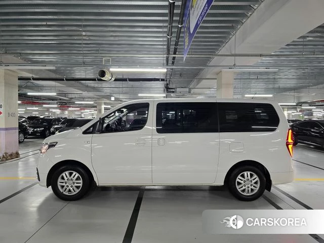 Hyundai The New Grand Starex id 3814326 из Кореи 10