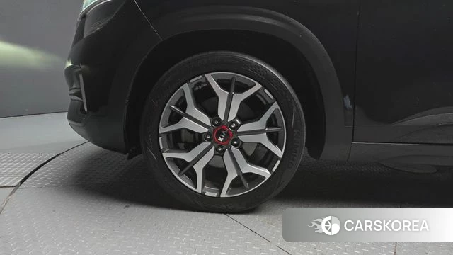 Kia Seltos id 4350979 из Кореи 15