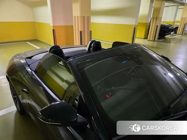 Jaguar F-TYPE 2023 Темно-зеленый из Кореи, фото 5